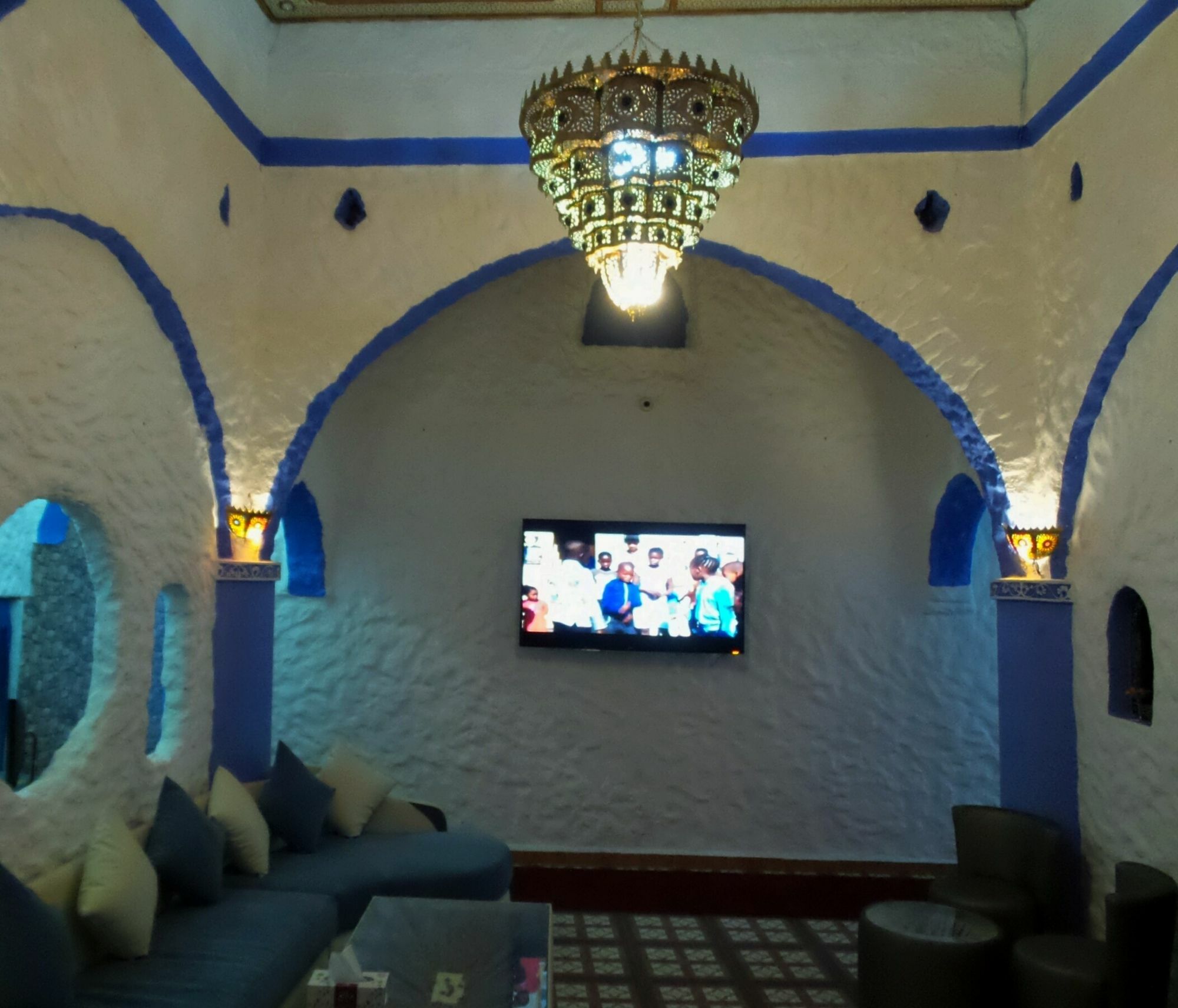 Antek Riad Xauen